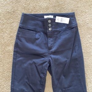 LOFT gray high waisted skinny pants with buttons, size 00